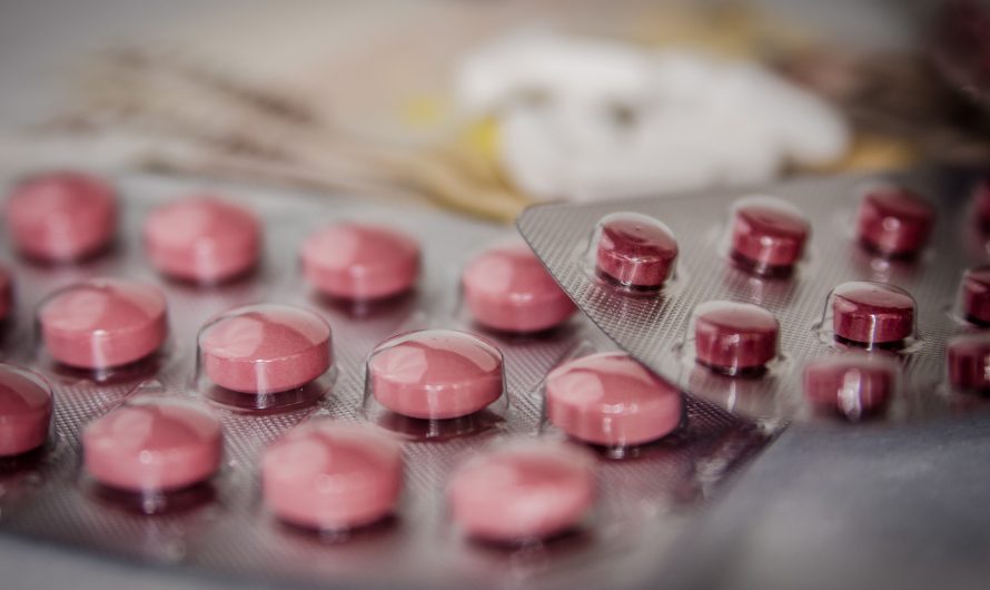 A gyógyszerész nélküli gyógyszertárat kifogásolják közös nyilatkozatukban a gyógyszerésztudományi karok dékánjai